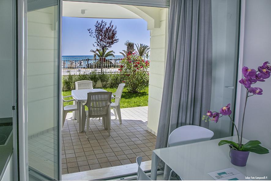Residence Acquasuite Martinsicuro Exterior foto